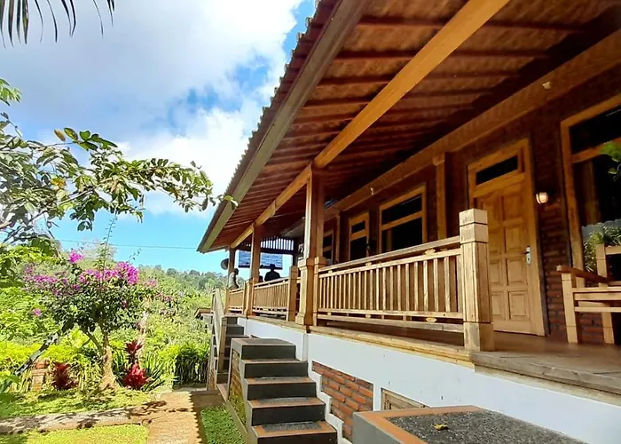Mulia Garden - Monthly Rate Available ゲストハウス Selemadeg